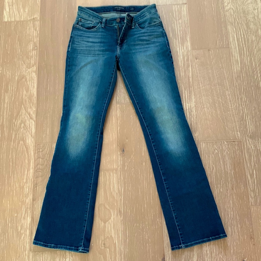 Lucky Brand womens jeans 6/28 regular, sweet boot